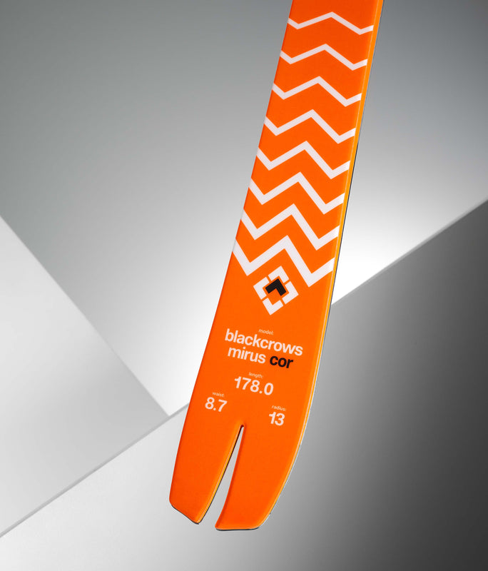 MIRUS COR Skida Alpint