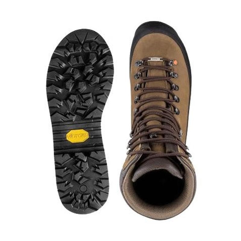 Djupt mönstrad Vibram-sula på Crispi Hunter GTX känga