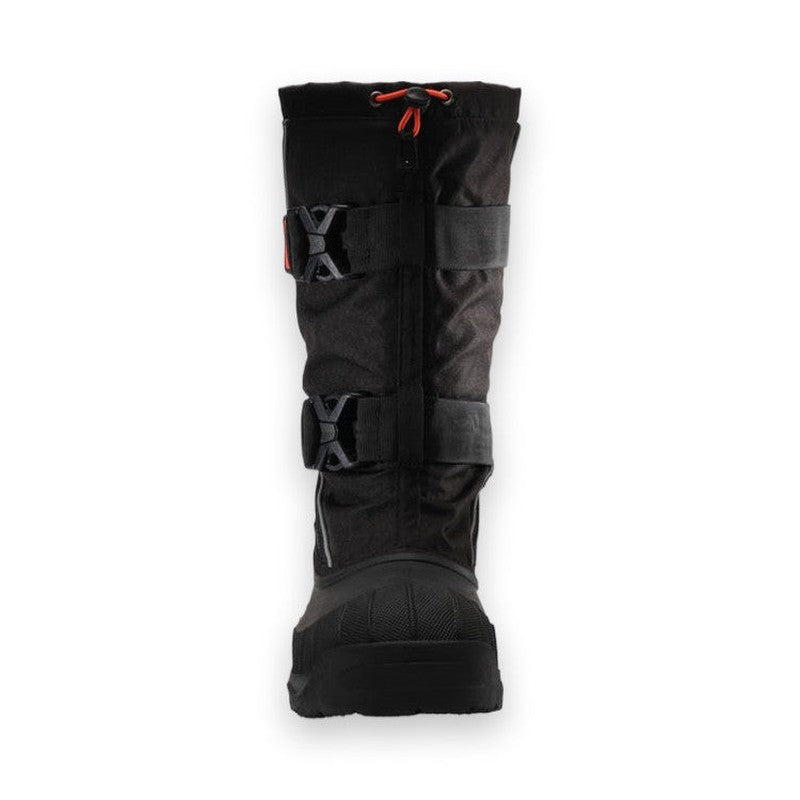 Bakvy av Kamik Cody XT vinterkänga med dragkedja och X-formade spänner