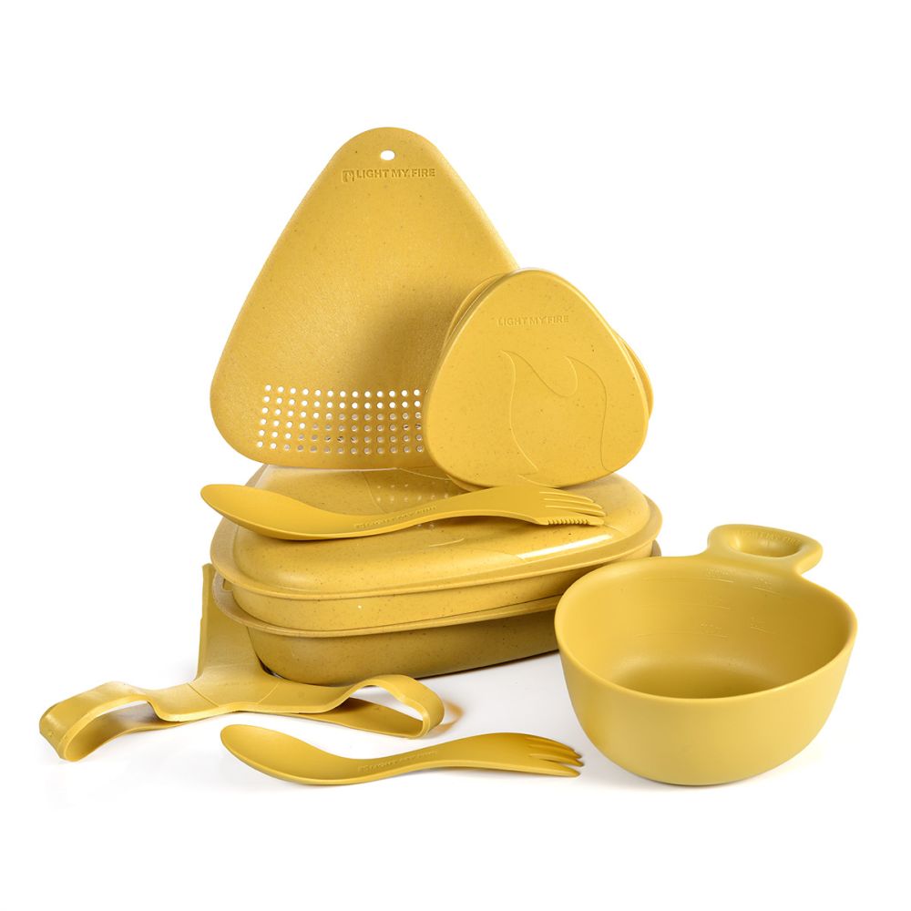 Outdoor Mealkit set med kåsor med gummirem