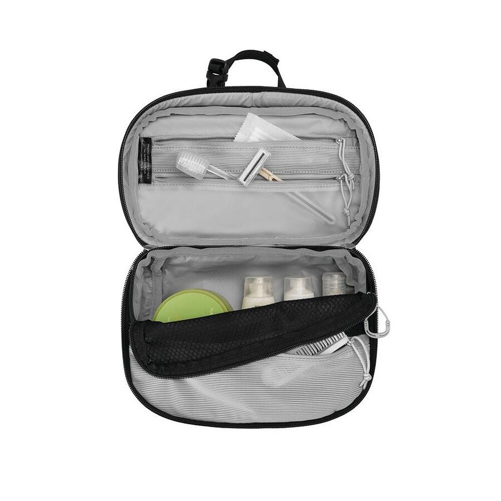 Transporter Toiletry Kit